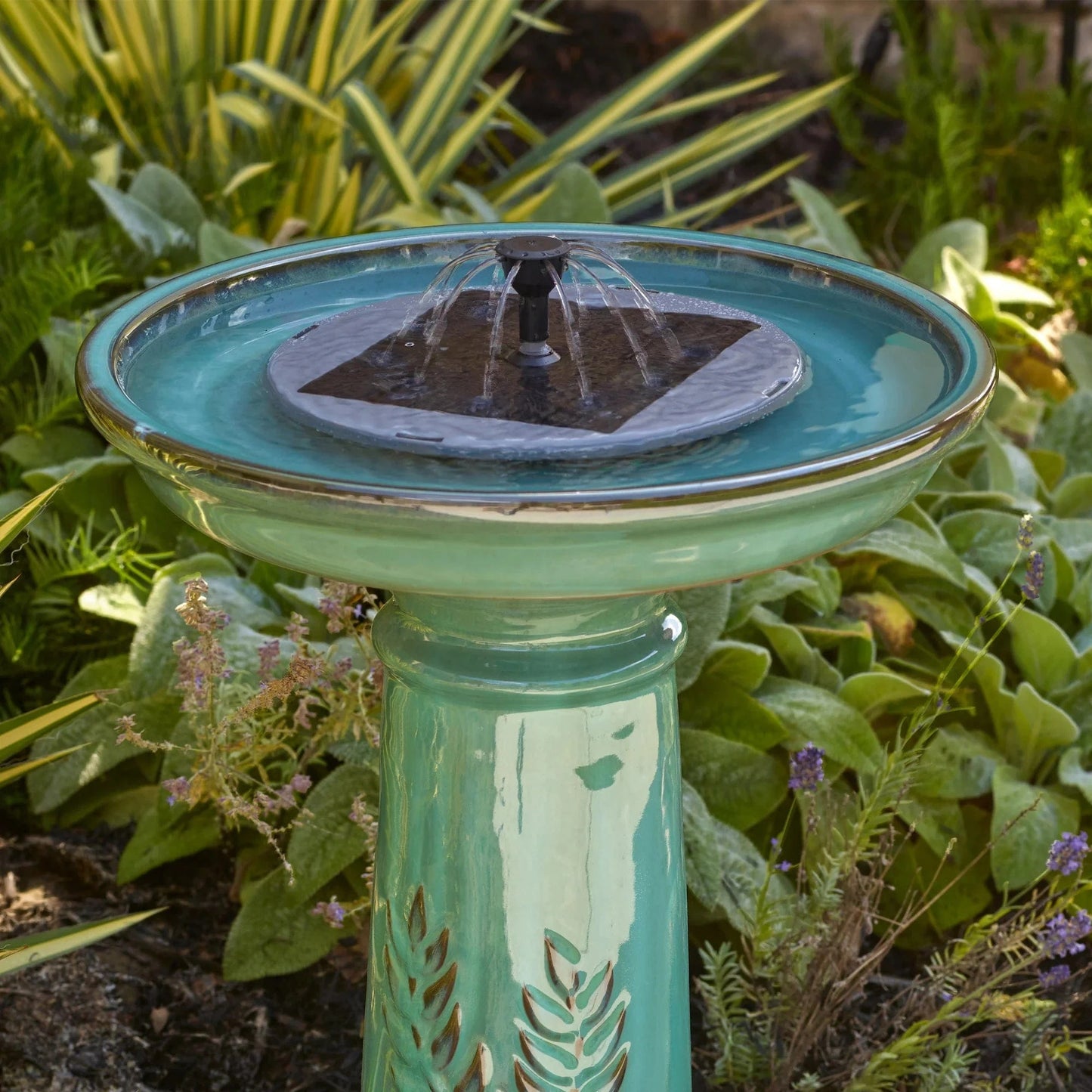 Smart Solar Outdoor Fountains Aquanura 9" IntelliSOLAR Insert for Traditional Birdbaths Ponds Pools 21310024 / 9" Dia x 2" H Smart Solar Aquanura 9" IntelliSOLAR Insert for Traditional Birdbaths, Ponds, Pools 21310024