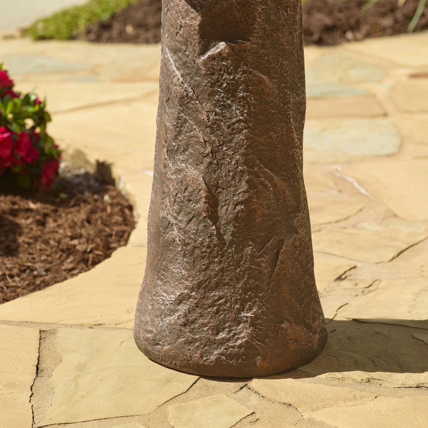 Smart Solar Outdoor Fountains Bedrock IntelliSOLAR Birdbath with Remote 20388024 / 19.25" Diameter (9" W base) x 29.25" H Smart Solar Bedrock IntelliSOLAR Birdbath with Remote 20388024