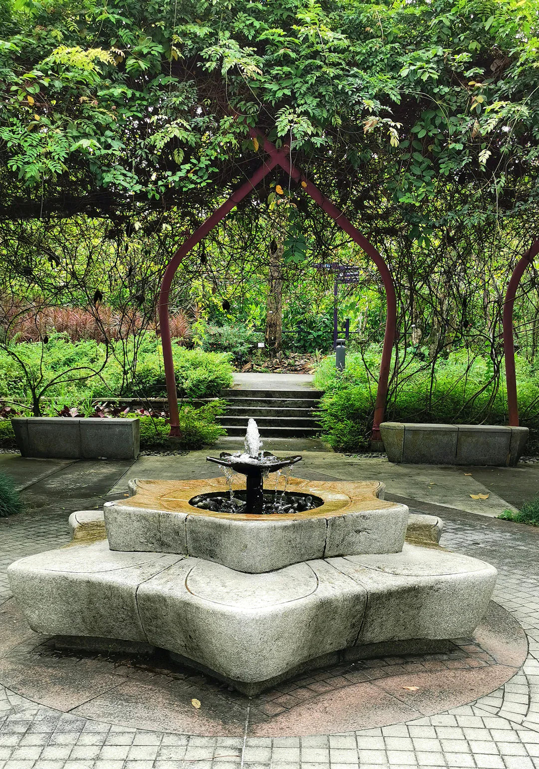 Serene Outdoor Fountains for Tranquil Spaces