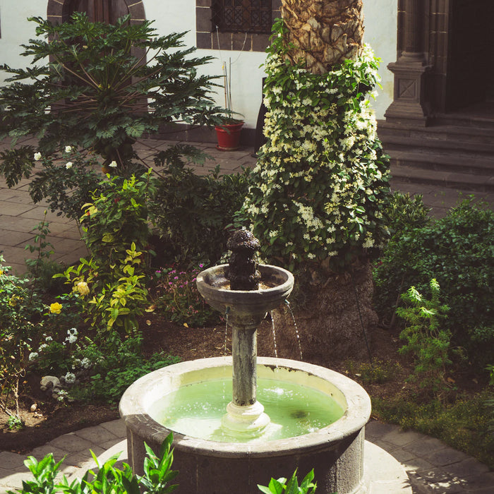 Eco-Friendly Solar Fountains for Serene Outdoor Spaces