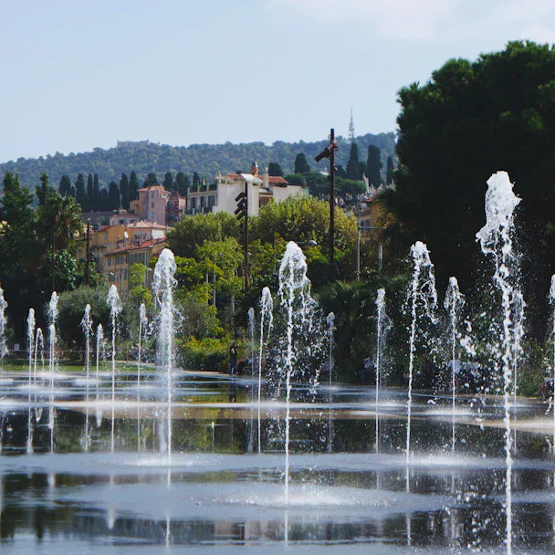 Blend Beauty Outdoor Fountains and Water Features