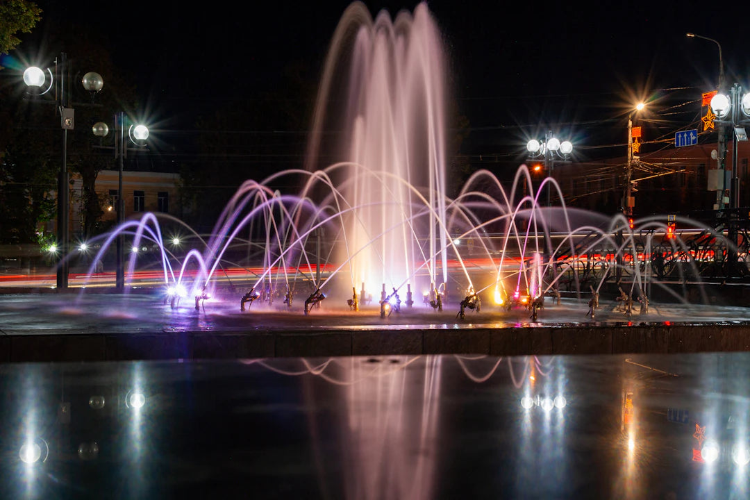 Illuminate Your Outdoor Fountain for Dramatic Beauty