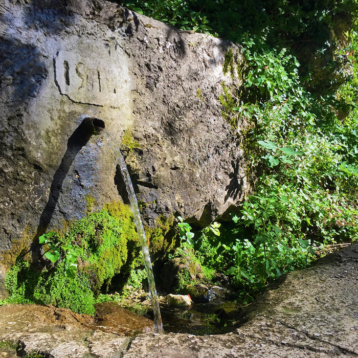 Natural-Style Outdoor Fountains for Serene Spaces