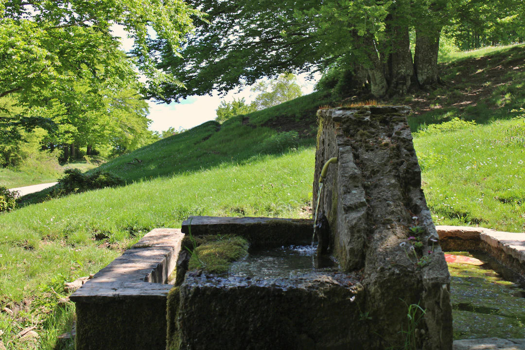 Enchanting DIY Outdoor Fountain Ideas for Homeowners