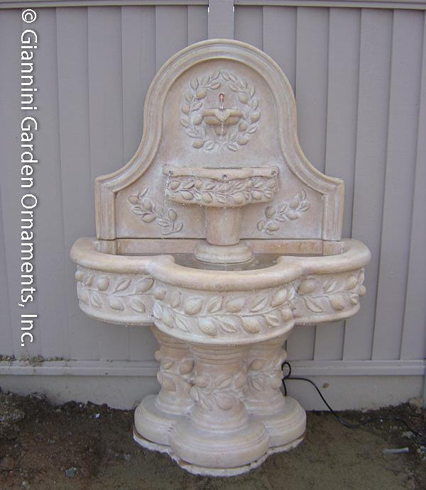 Giannini Garden Deruta Lemon Outdoor Wall Fountain 1128