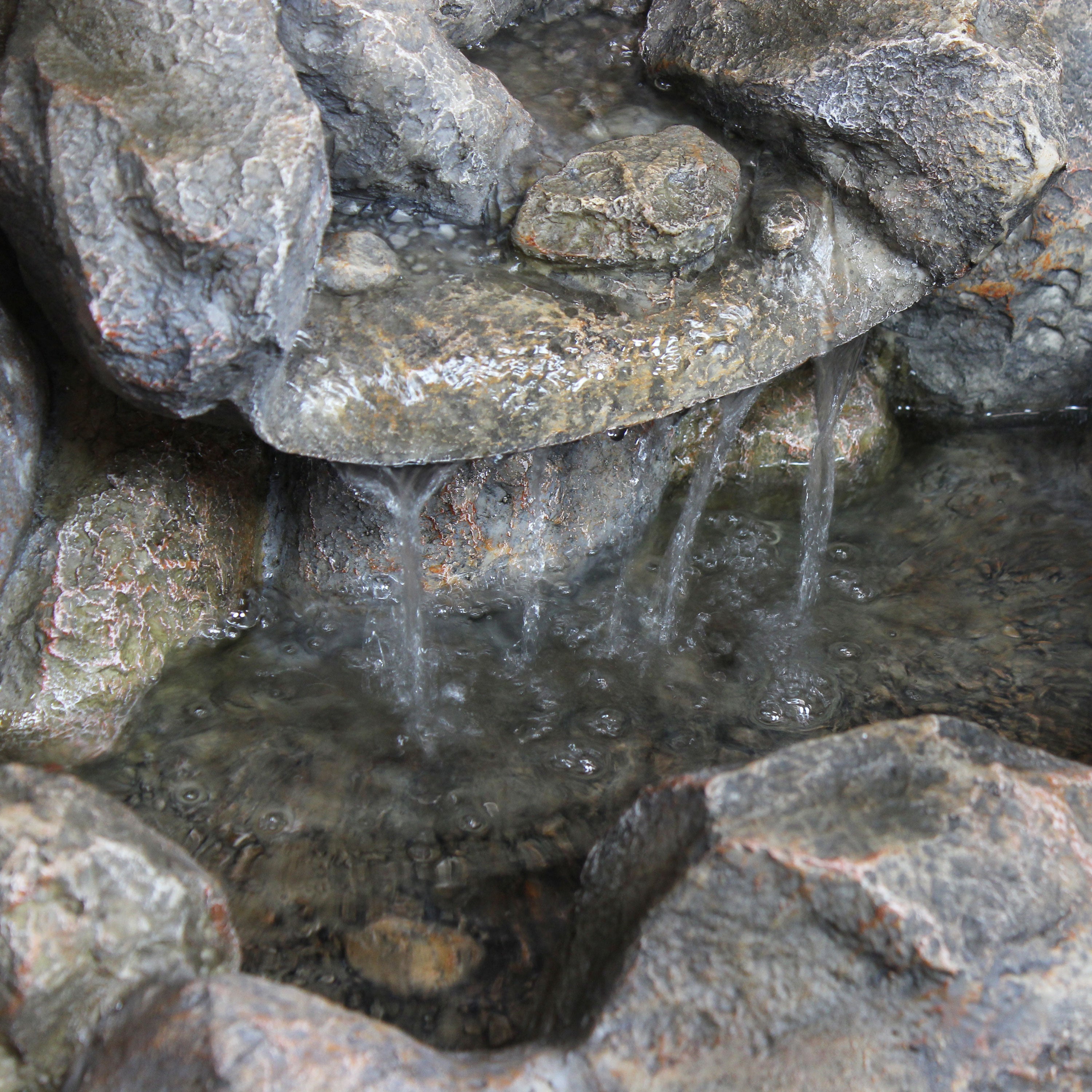 Sunnydaze 18" H Rocky Ravine Outdoor Water Fountain