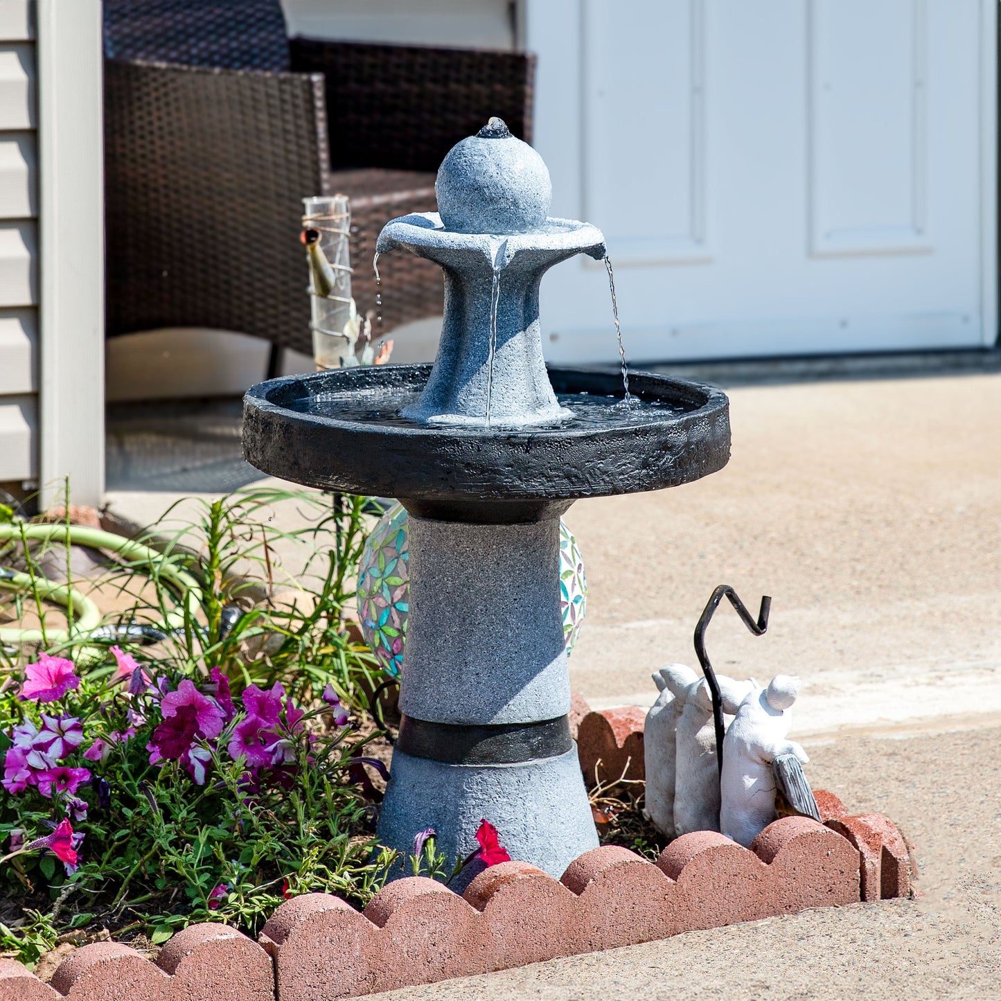 Sunnydaze 29.5" Contemporary 2-Tone Outdoor Water Fountain with Light