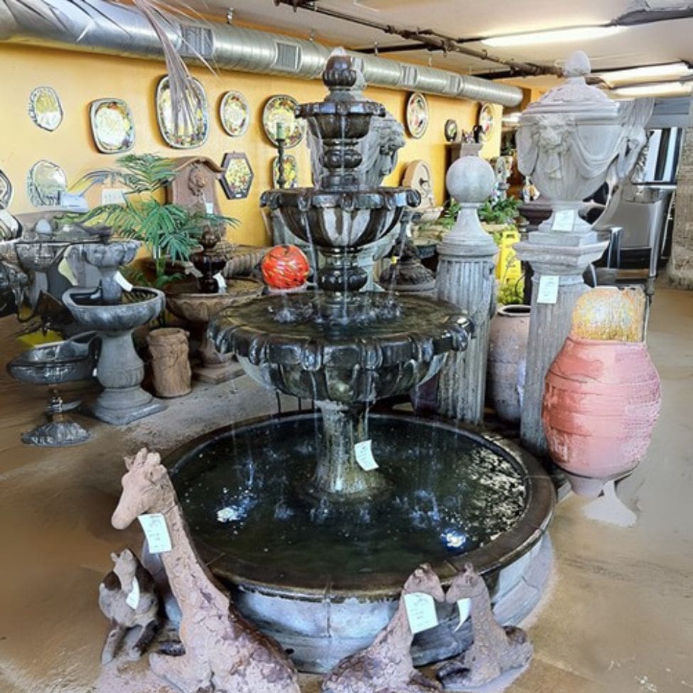 Giannini Garden Chateau Pond Outdoor Water Fountain 1163