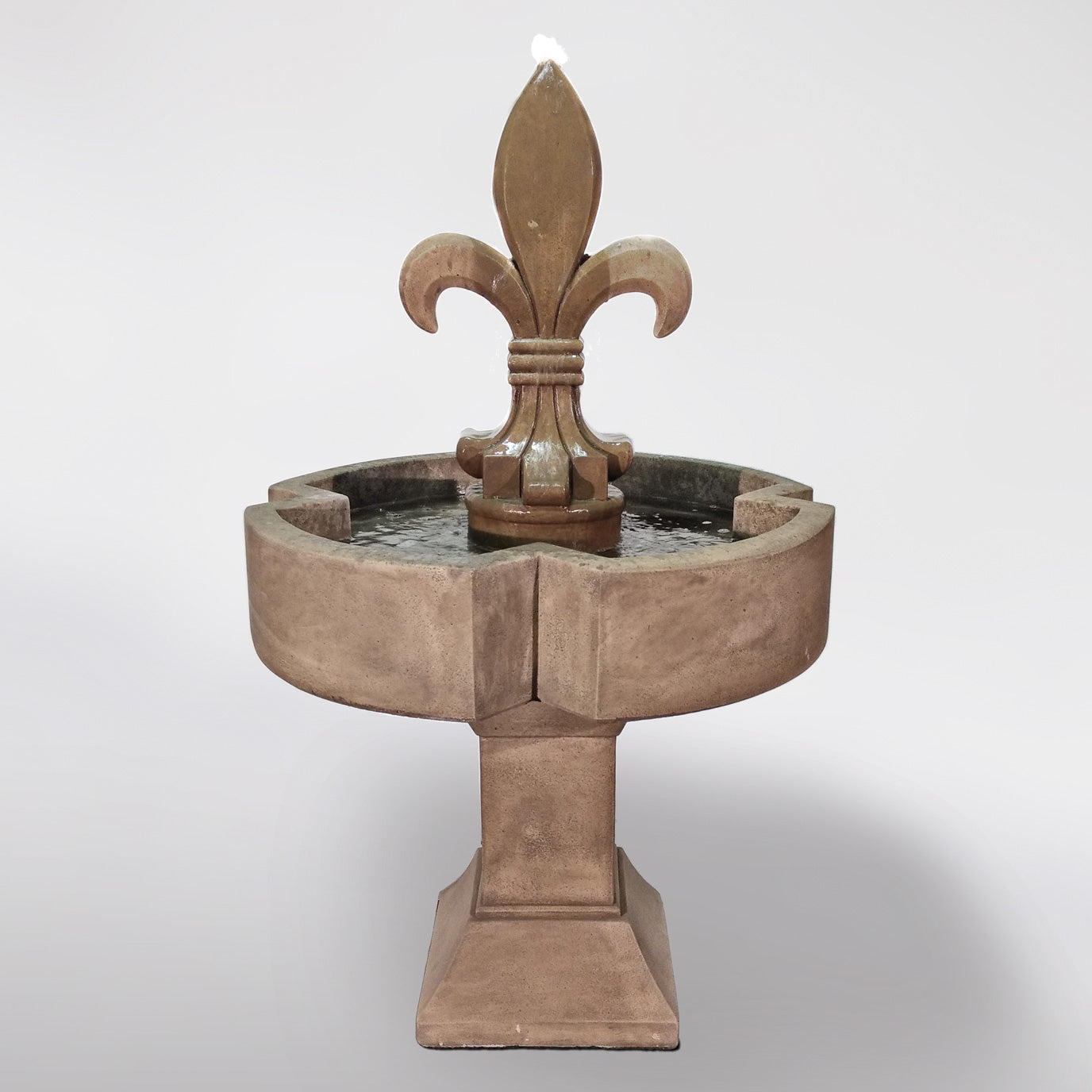 Fiore Stone Piazza Fleur De Lis Cast Stone Water Outdoor Fountain LG166-F LG166-F