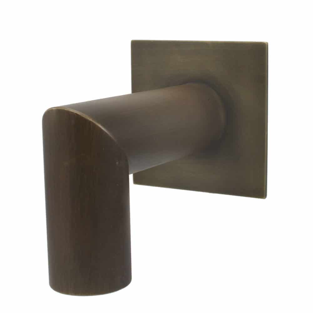 Fountains USA Deco 90 Degree Downspout with Square Backplate – 1.5"