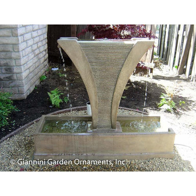 Giannini Garden Diesse Cast Stone Outdoor Courtyard Fountain