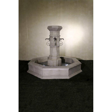 Giannini Garden Octavius Cast Stone Outdoor Courtyard Fountain 1731
