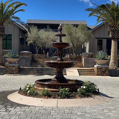 Giannini Garden San Remo Lion Head Cast Stone Outdoor Courtyard Fountain 1019 1019