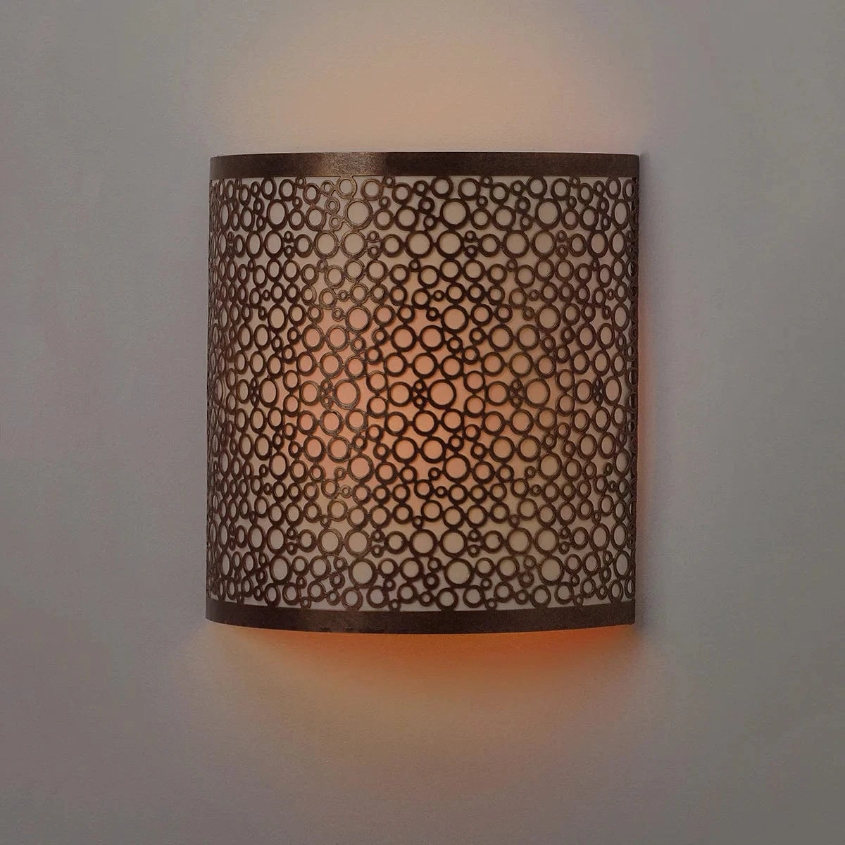 Smart Solar Wall Light Olita Barrel Sconce IEL-2900 / 9.88" L x 3.90" W x 9.87" H Smart Solar Olita Barrel Sconce IEL-2900