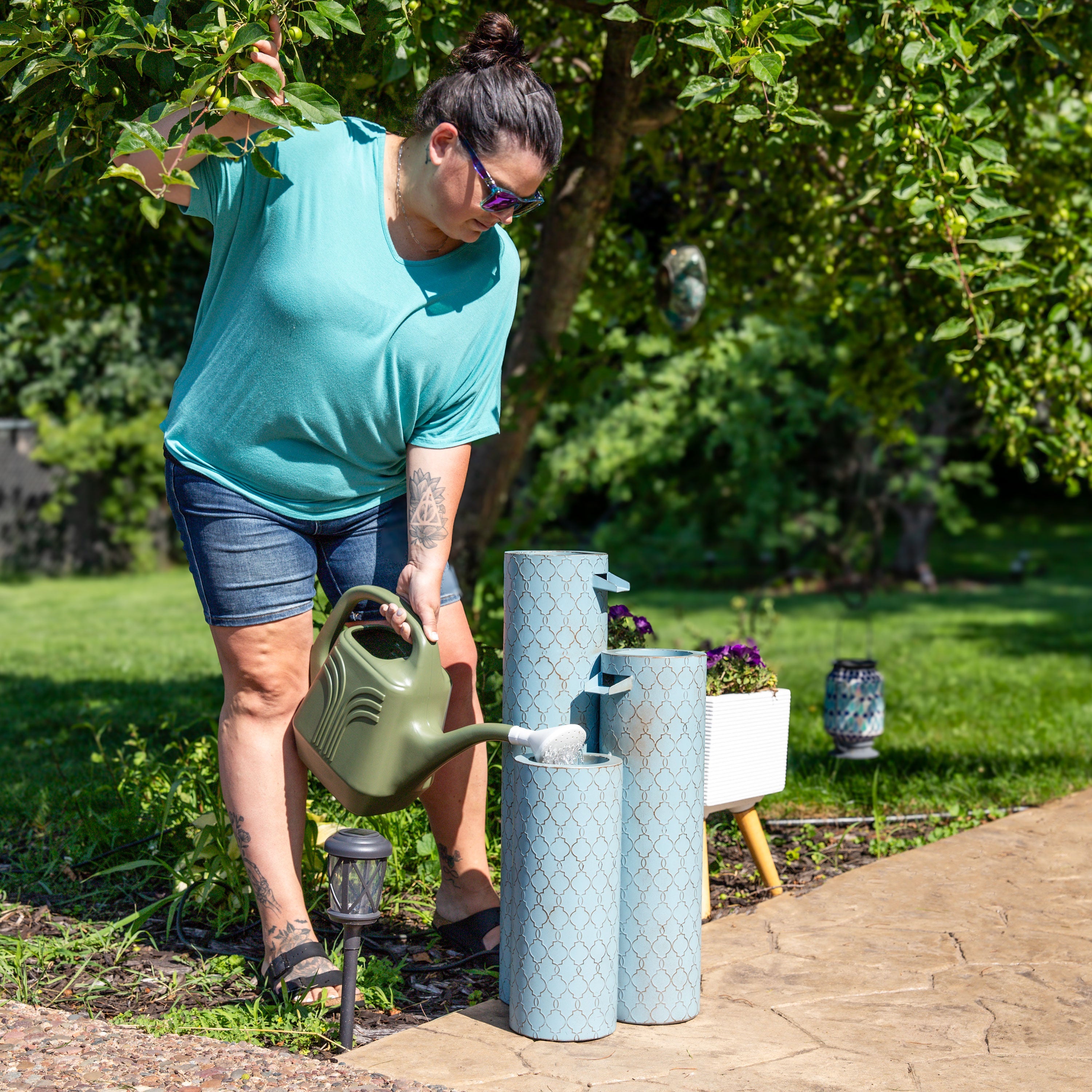 Sunnydaze 27.5" Moroccan Trellis 3-Column Modern Outdoor Water Fountain MCA-3081