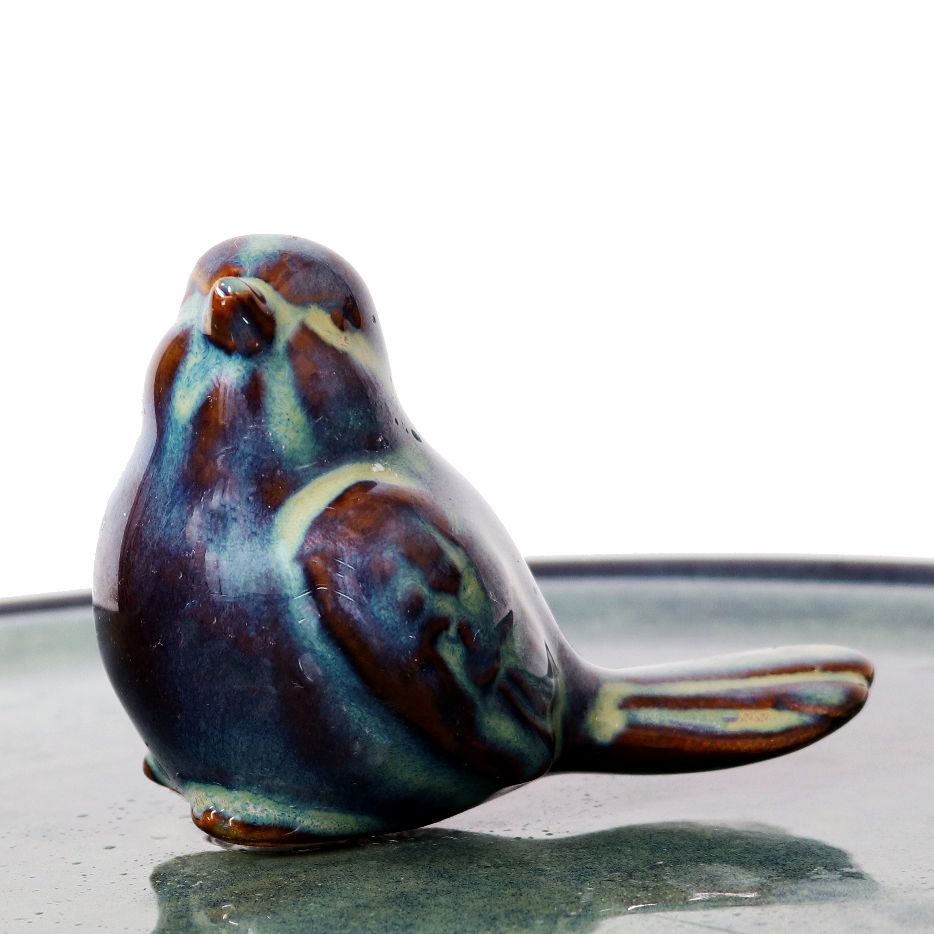 Sunnydaze 28.25" Gathering Birds Ceramic Outdoor Fountain with LED Lights SSS-697