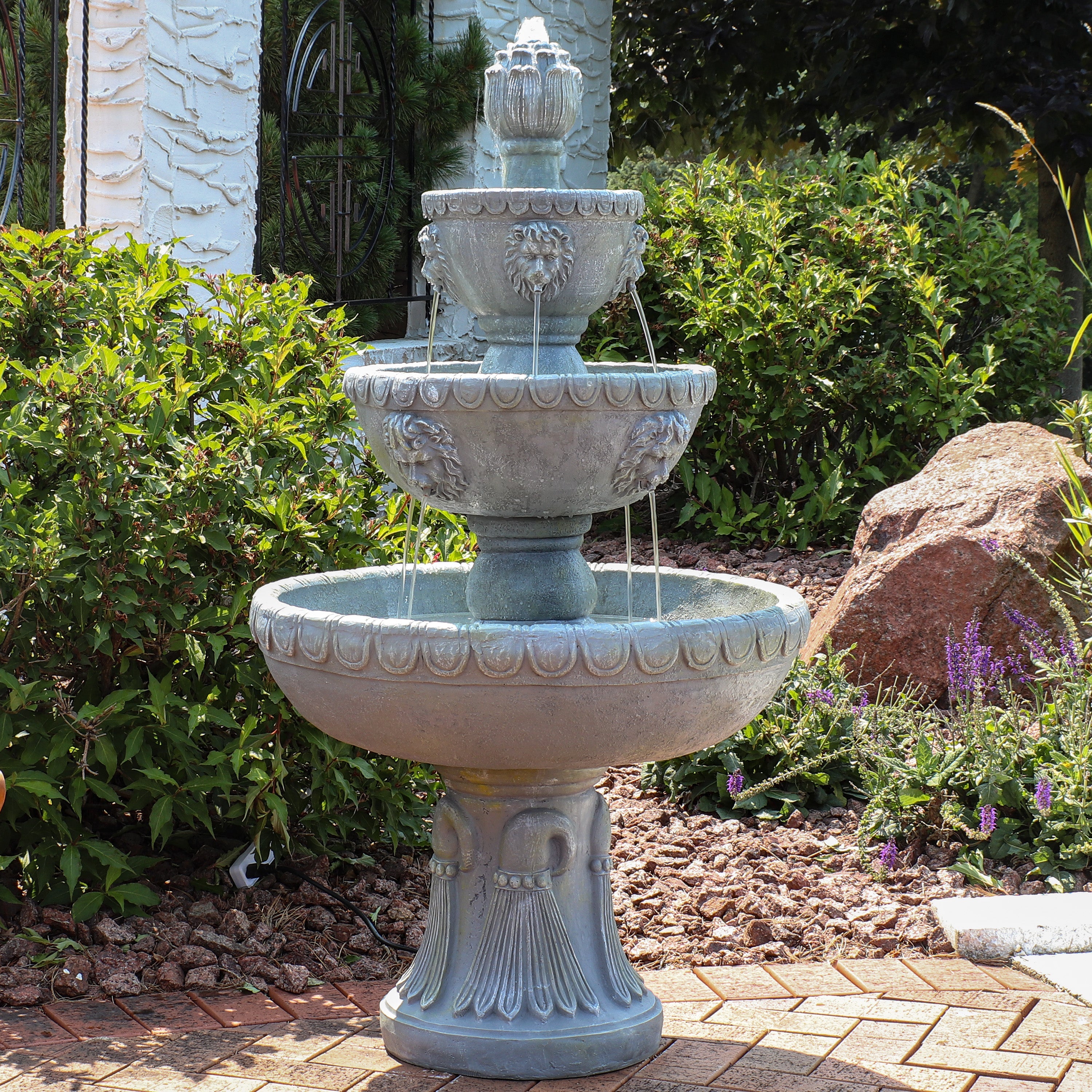 Sunnydaze Lion Head 3-Tier Outdoor Water Fountain with Electric Pump 73905-FC