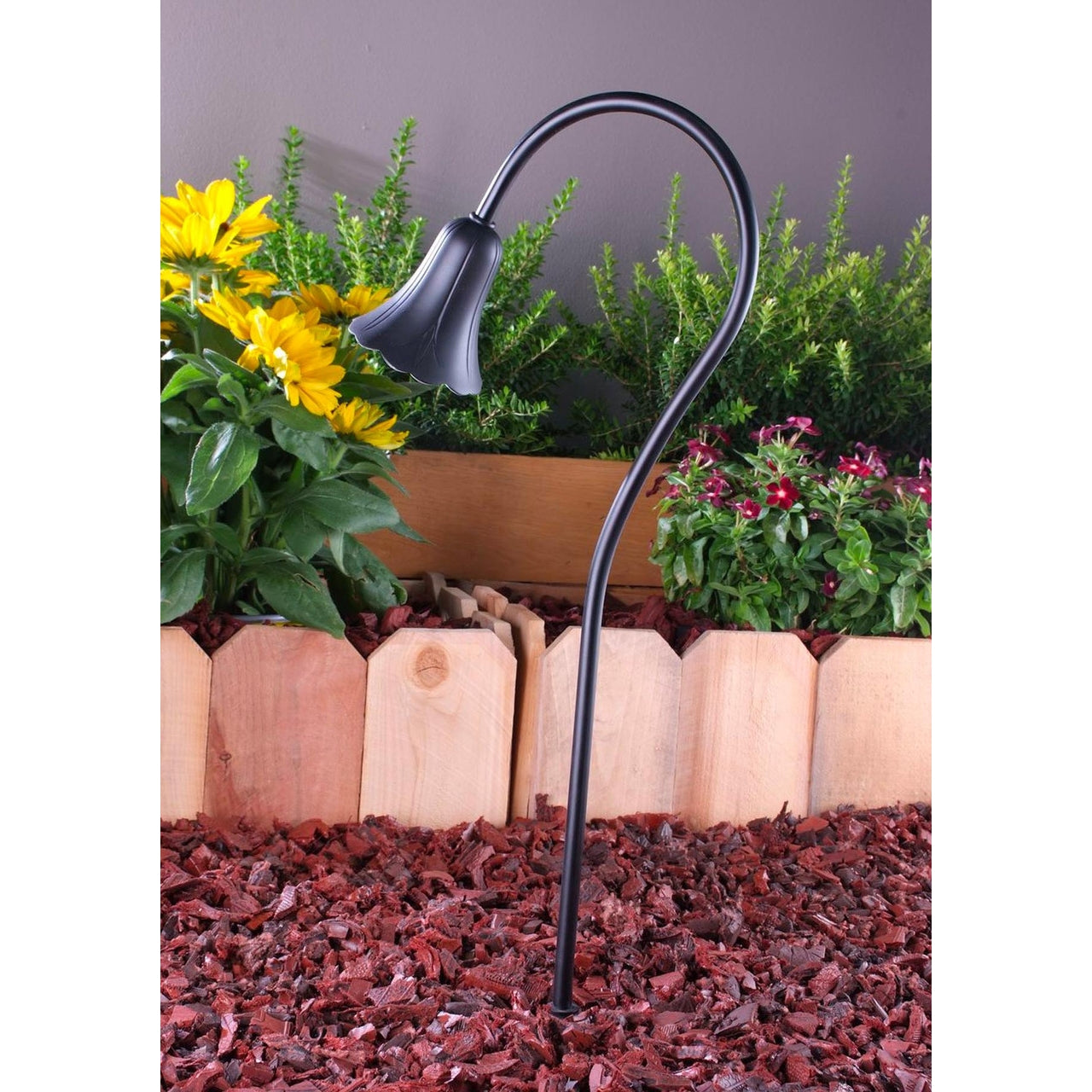 Yard Bright Black Brass Tulip Light