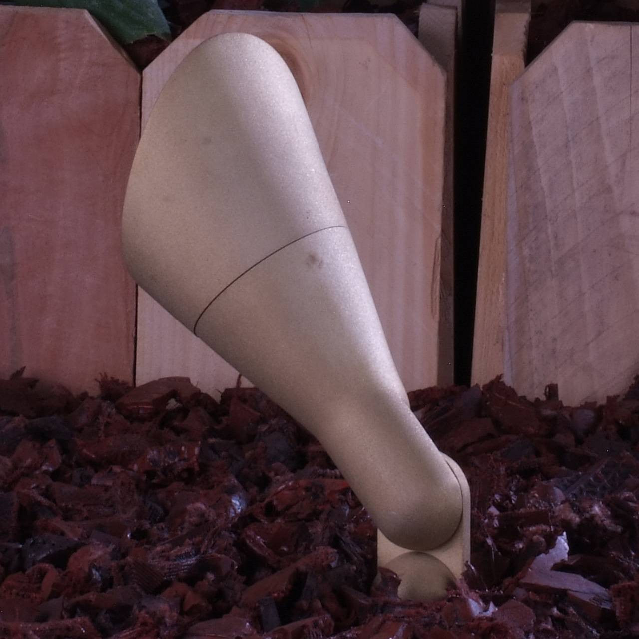 Yard Bright Elite Series Heavy Cast Brass MR16 Spot With Angled Hood