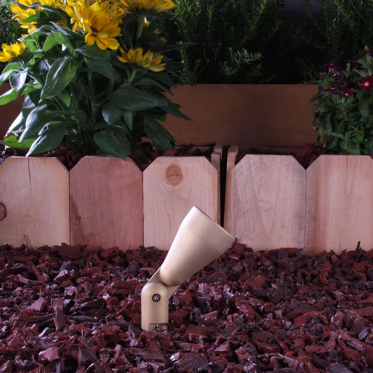 Yard Bright Elite Series Heavy Cast Brass MR16 Spot Light