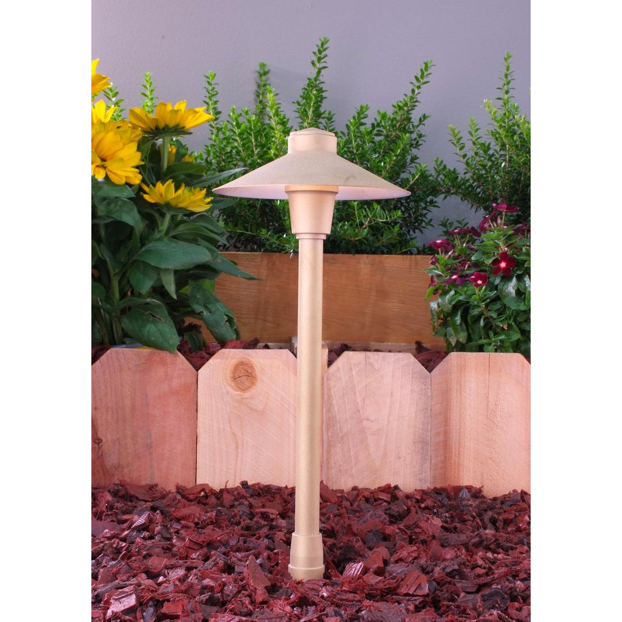 Yard Bright Elite Series Cast Brass Path Light 7" Diameter Hood
