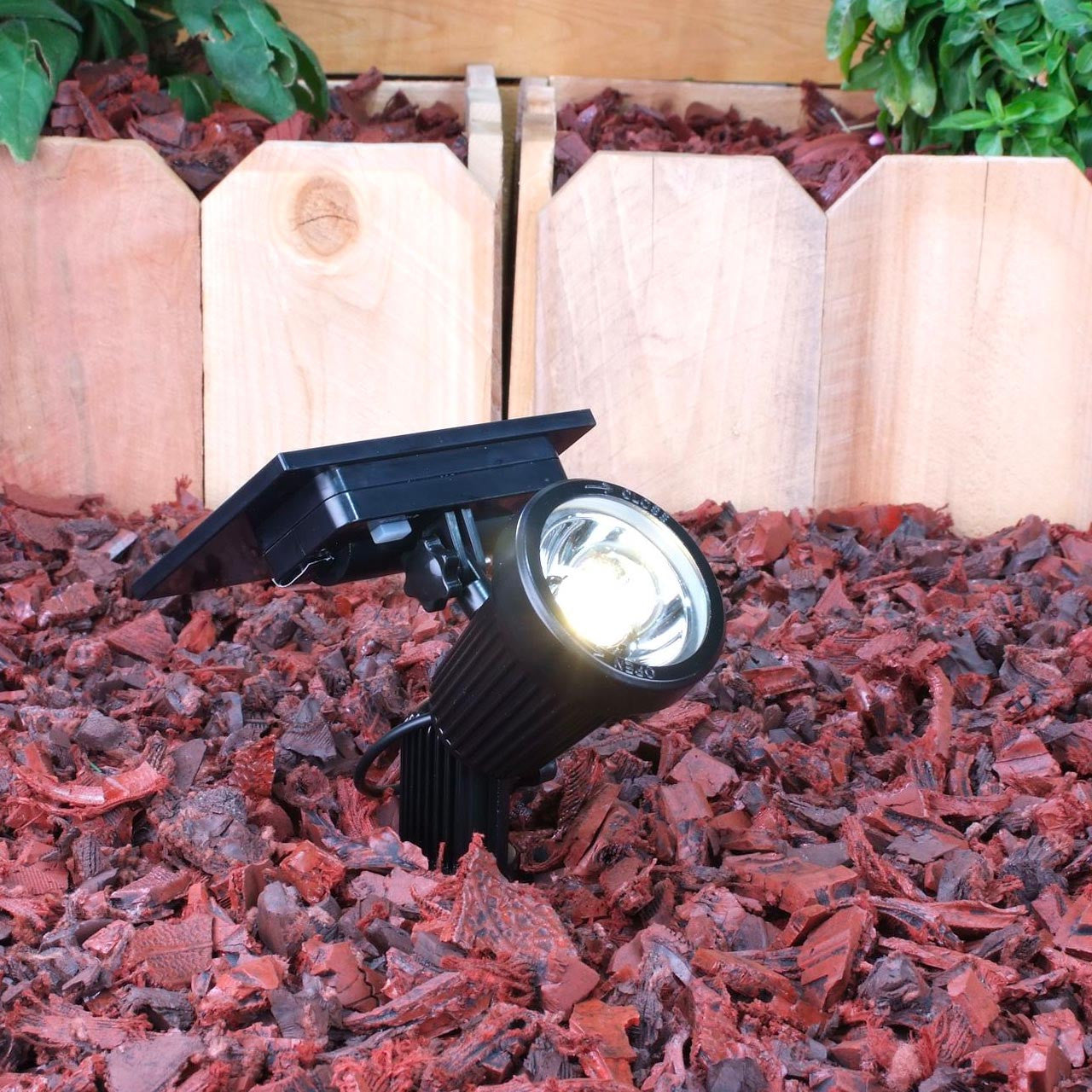 Yard Bright Warm White Solar Spot Light