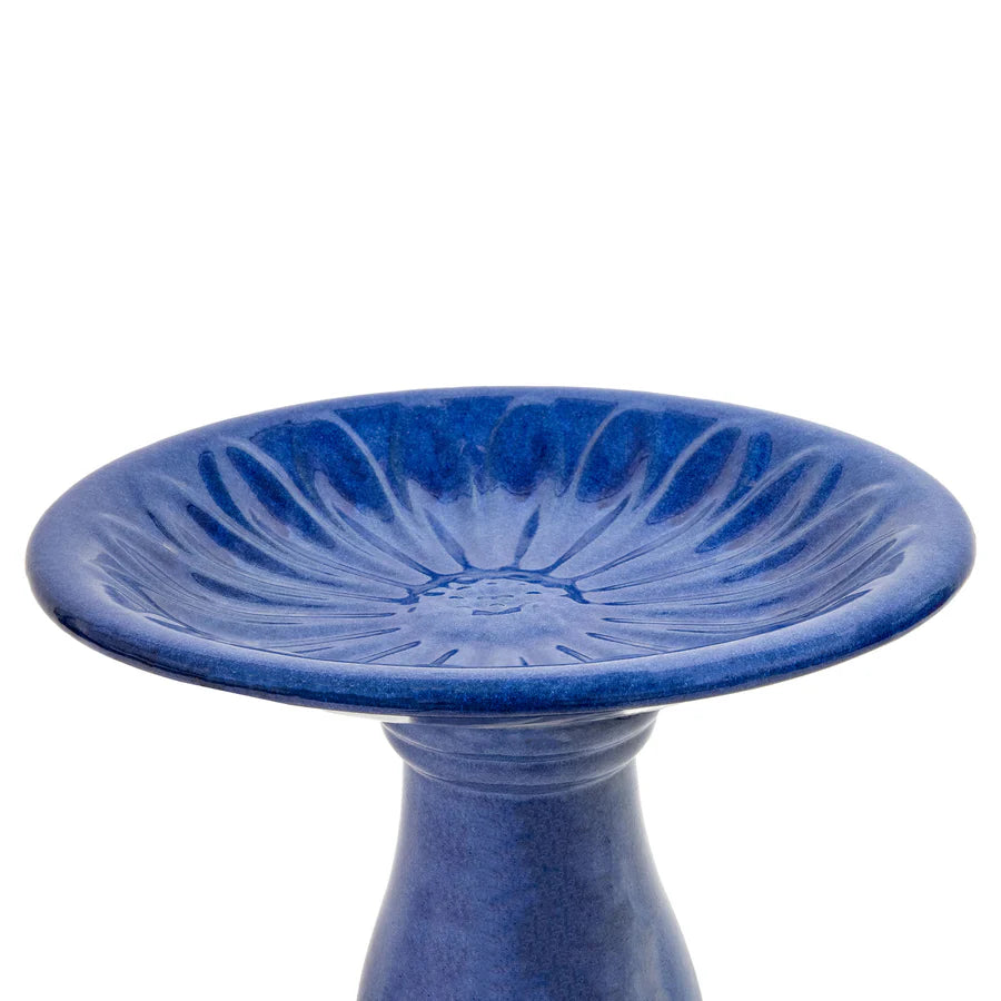 Sunnydaze 21.5" H Daisy Embossed Bowl Glazed Ceramic Bird Bath