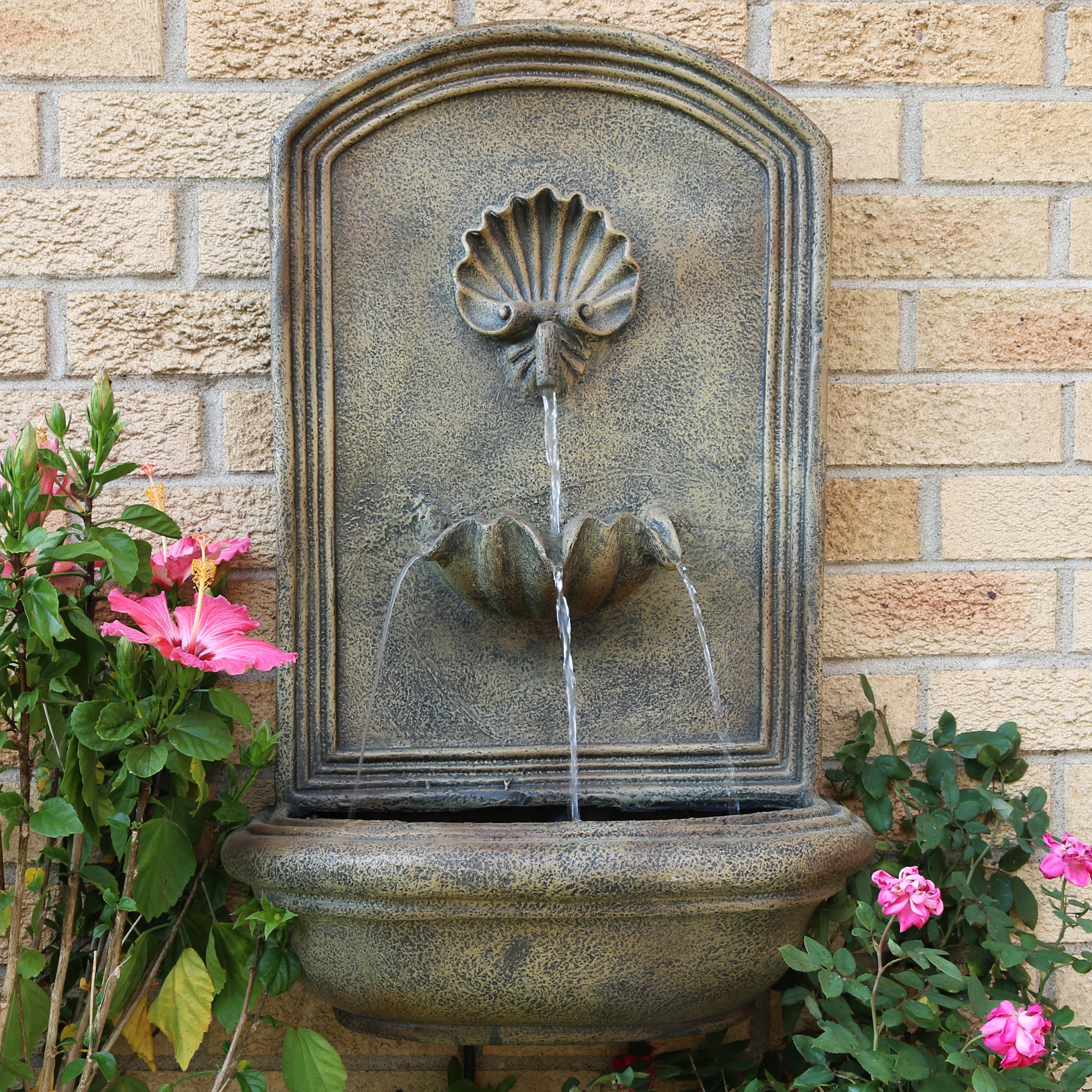 Sunnydaze 27" H Seaside Outdoor Solar Wall Fountain with Battery Backup