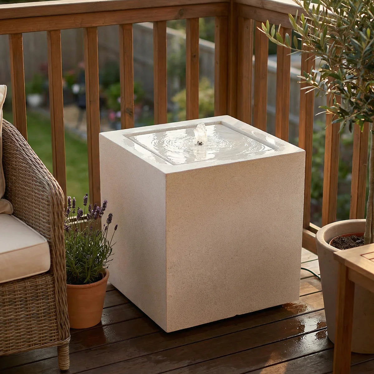 Sunnydaze White Fog Square Bubble Modern Outdoor Fountain with LED Light GP-7421