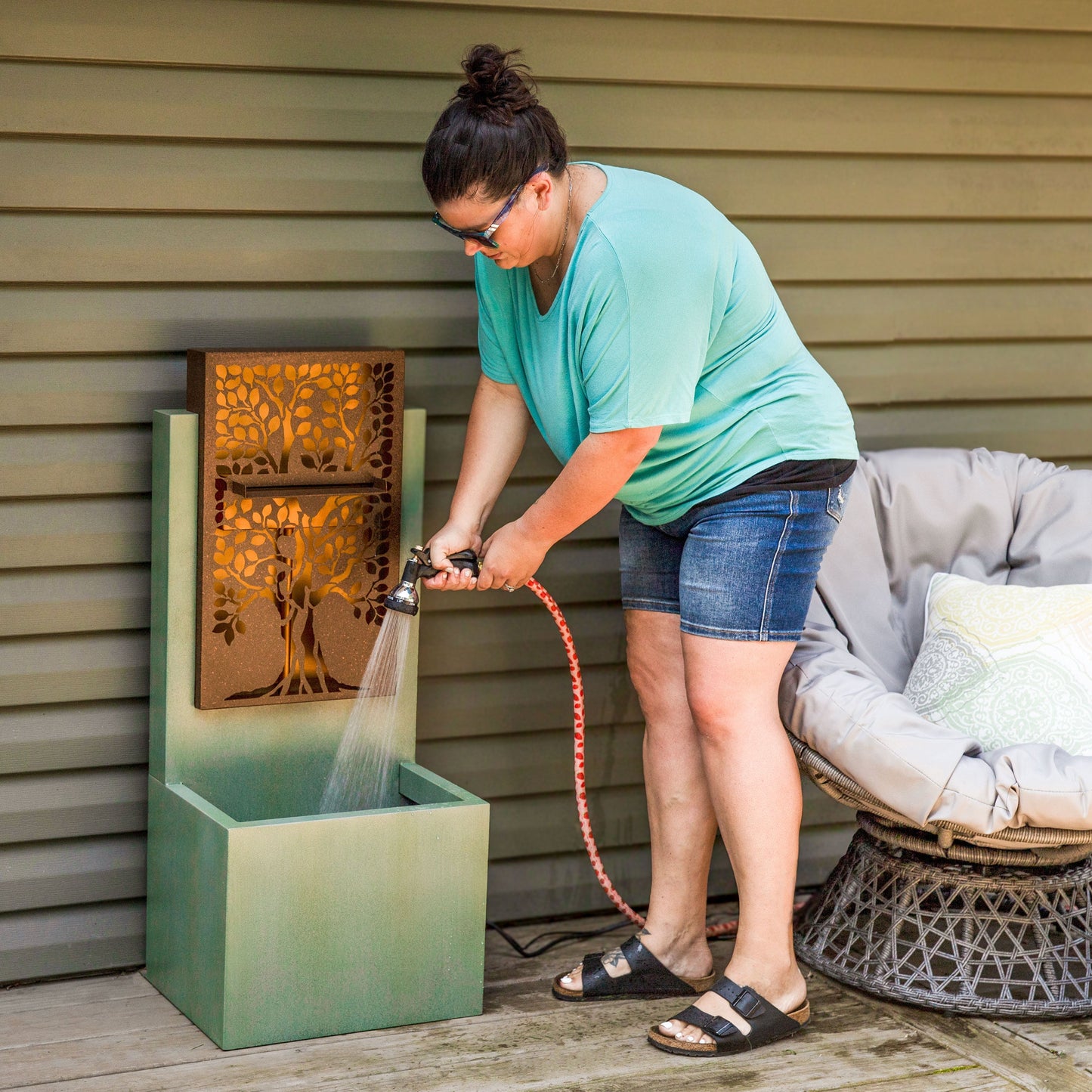 Sunnydaze 41.25" Mighty Oak Outdoor Water Fountain with Lights